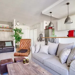  Appartamento Luxurious Republique Pierre Levé Free Netflix Francia